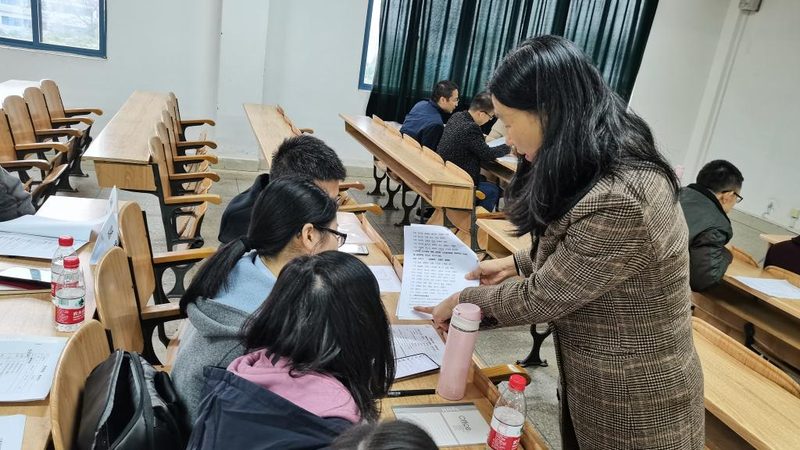 会计培训老师怎么选